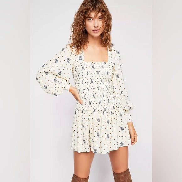 Free People Dresses & Skirts - Free People White Two Faces Smocked Floral Mini Dress